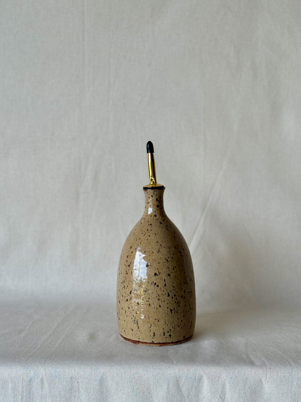Oilve Oil Pourer