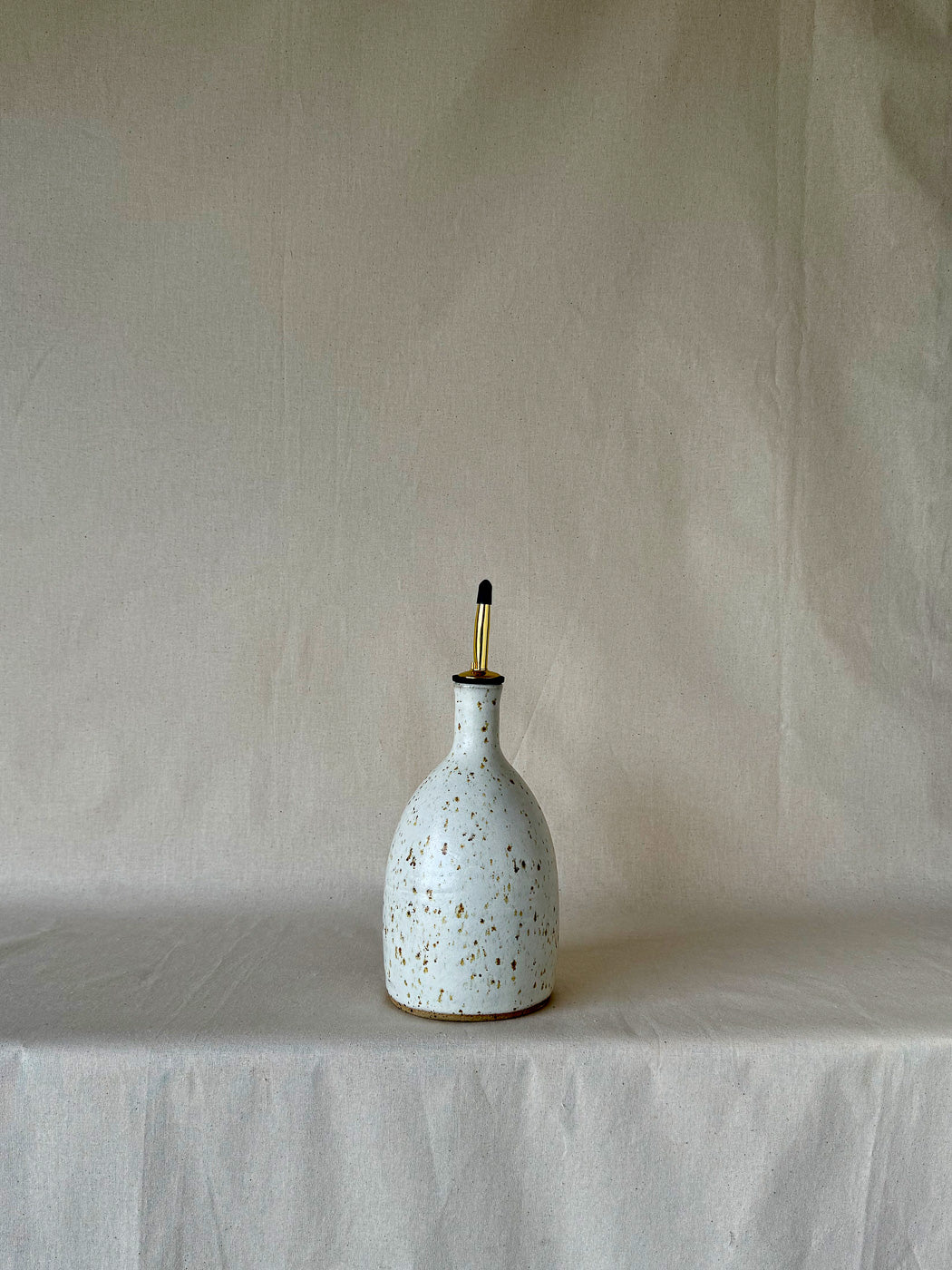Oilve Oil Pourer